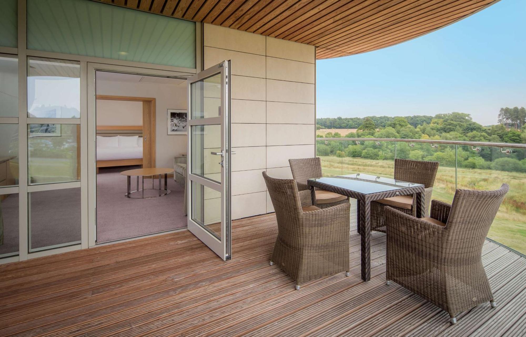 Hotel Hilton At St George'S Park Burton-upon-Trent Exterior foto