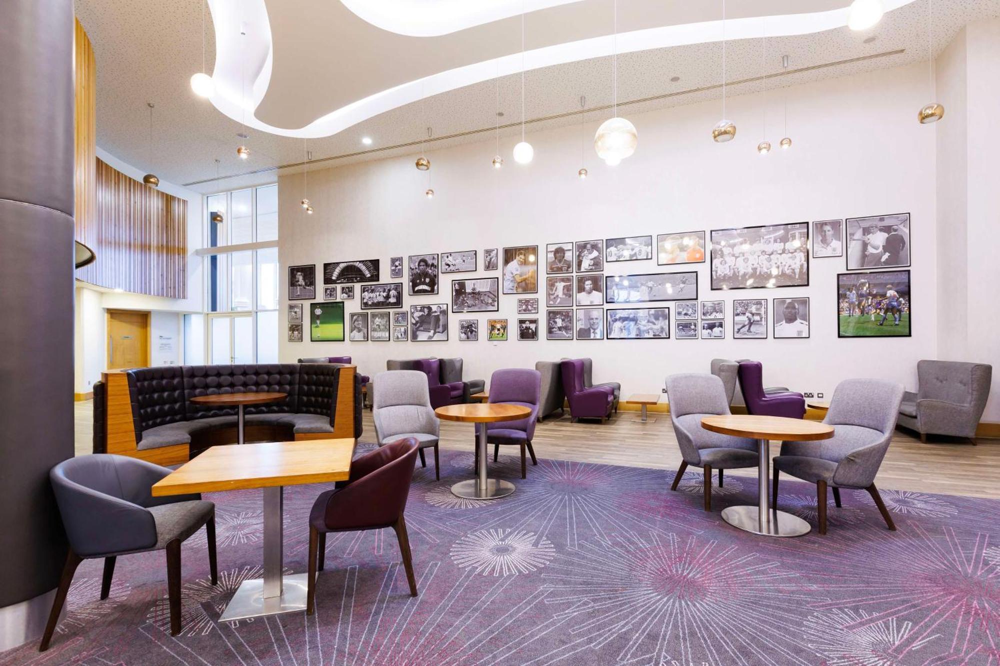 Hotel Hilton At St George'S Park Burton-upon-Trent Exterior foto